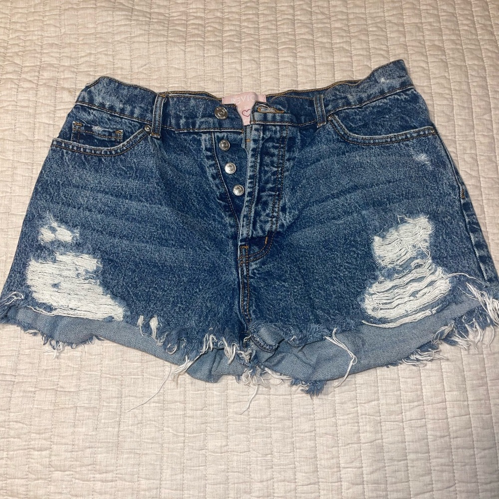 Revice shorts size 30